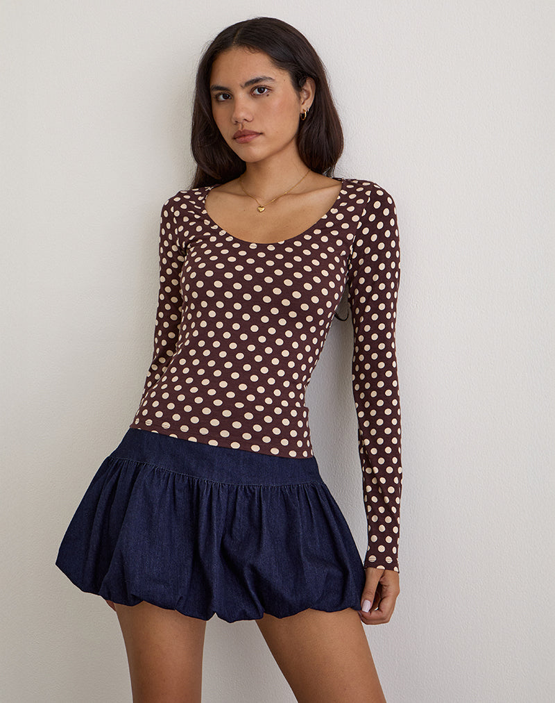 Top Rumini a maniche lunghe in marrone con piccoli pois crema