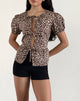 Immagine della camicetta Ryota tie front in leopardo Sandstorm