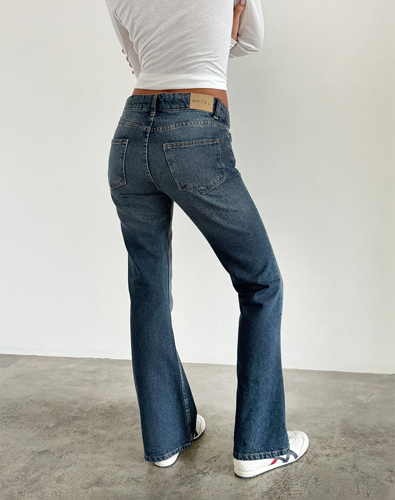 Immagine di Rigid Jeans a vita bassa in Dark Vintage