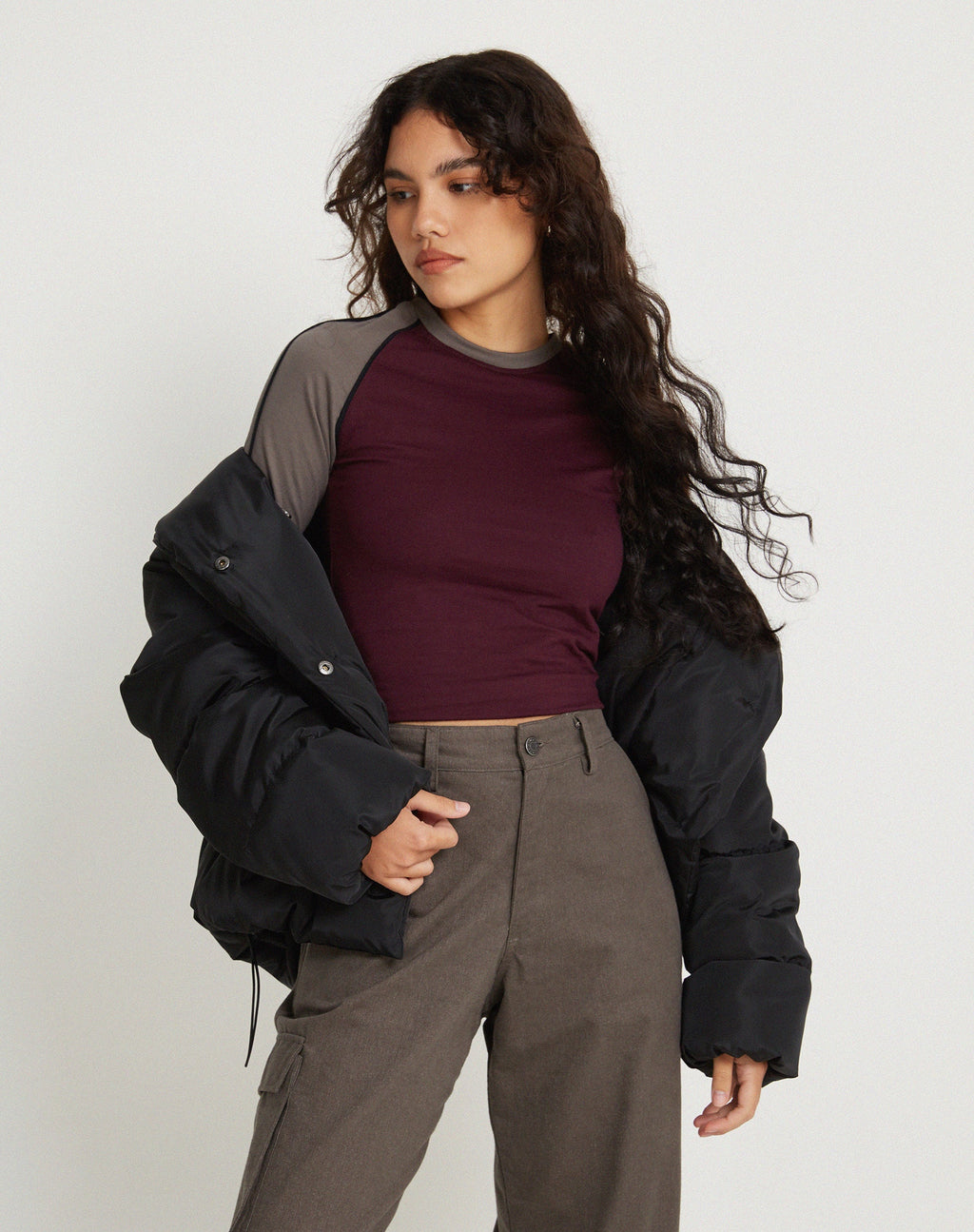 Top a maniche lunghe Sachiel in Oxblood Cloudburst Nero