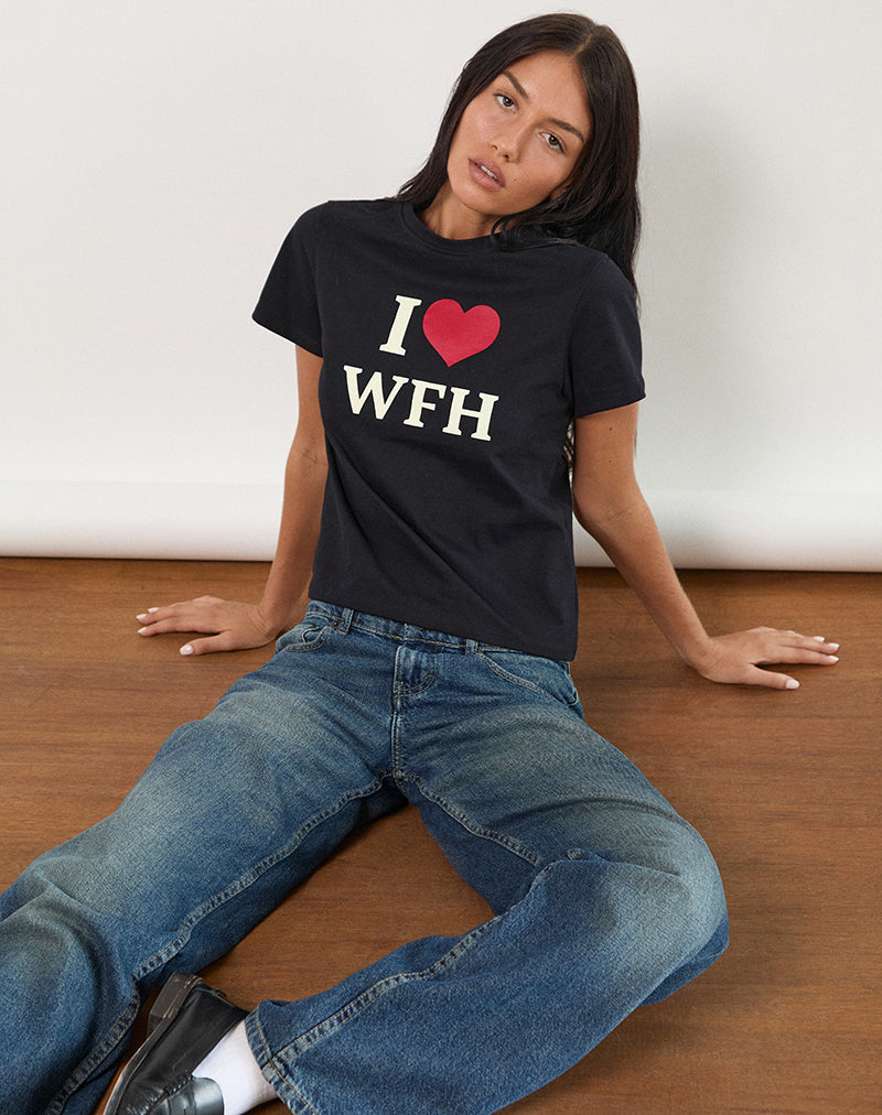 Immagine di Sakha Top nero con slogan I Love WFH