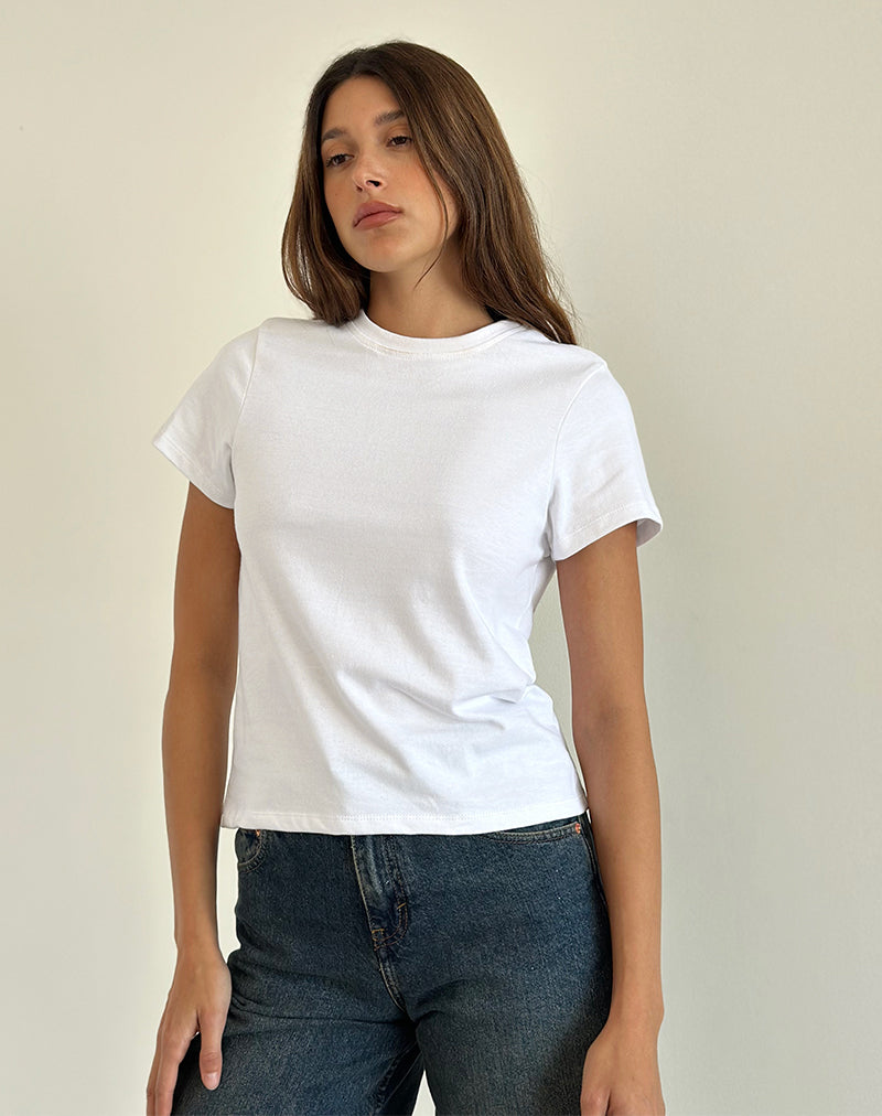 Immagine di Sakha Boxy Top in tinta unita bianco