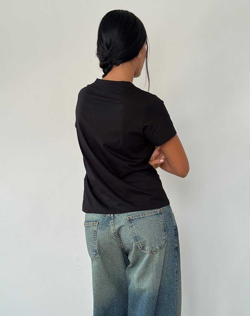 Immagine di Saki Tee in nero con tintura Love Tie Dye