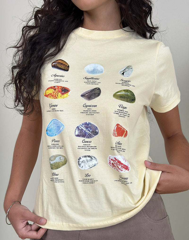 Saki Tee con stampa dell'oroscopo in pietra curativa
