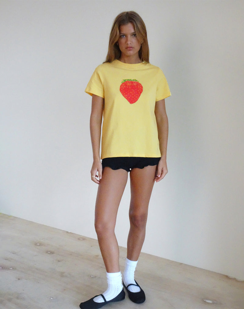 Saki Tee in Lemonade oversize Strawberry
