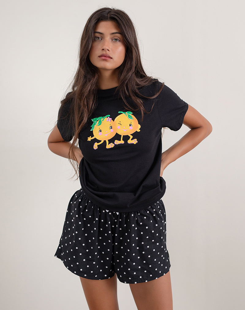 Immagine di Saki Tee in nero con stampa Squeeze Me arancione