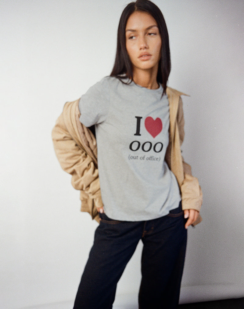 Immagine della t-shirt Saki in marna grigia con grafica I Love OOO
