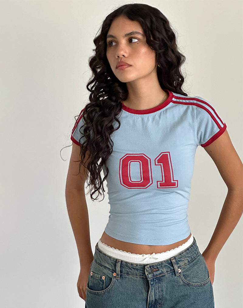 Immagine della Salda Tee in blu Nantucket con bordino rosso Adrenaline