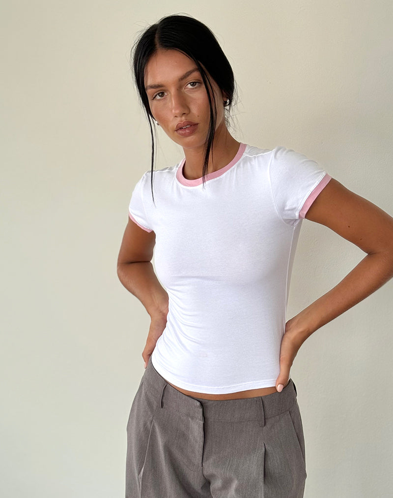Top Salida in bianco con rilegatura rosa fiammingo