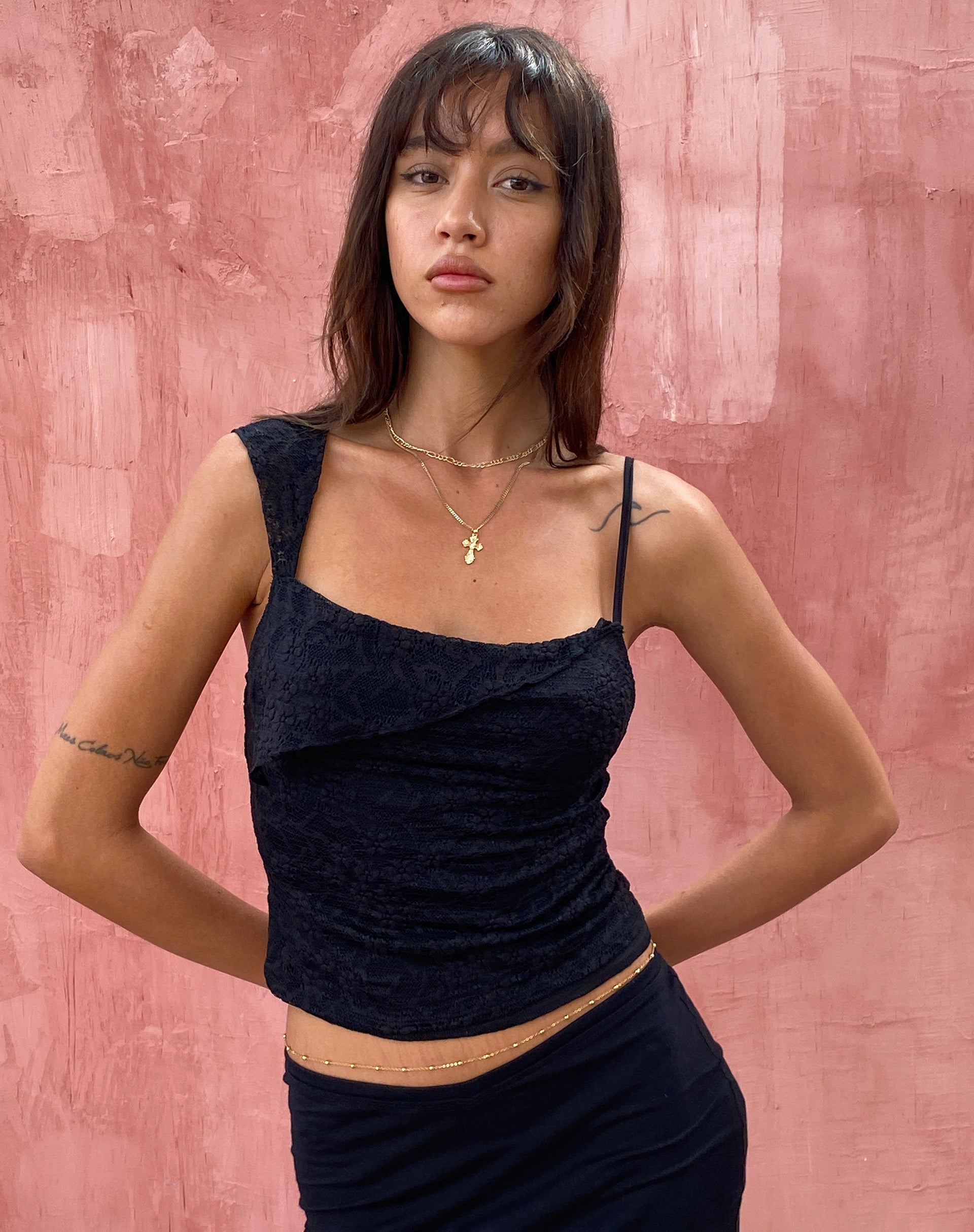 Immagine di Sambu - Top cami in pizzo nero