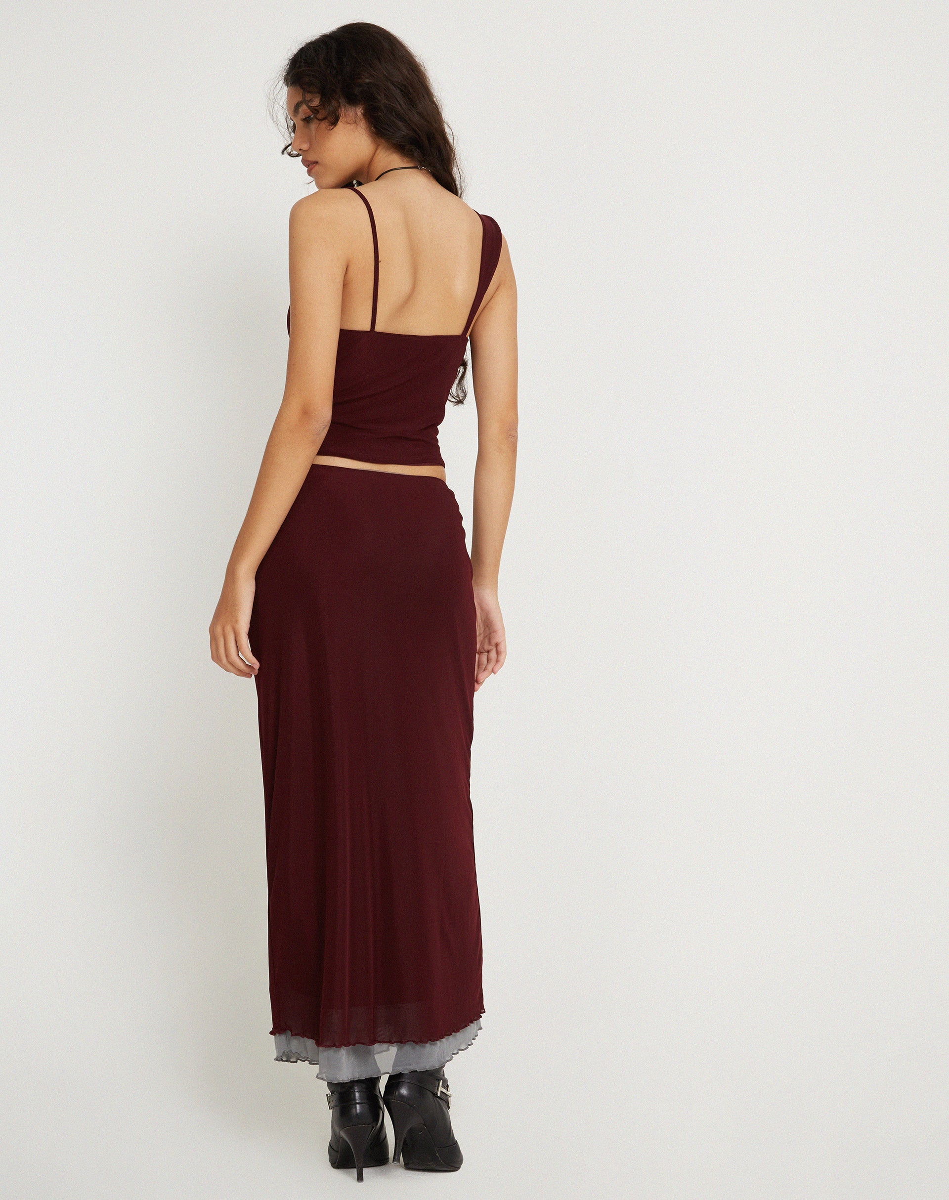 Immagine di Sambu Crop Top in maglia Borgogna