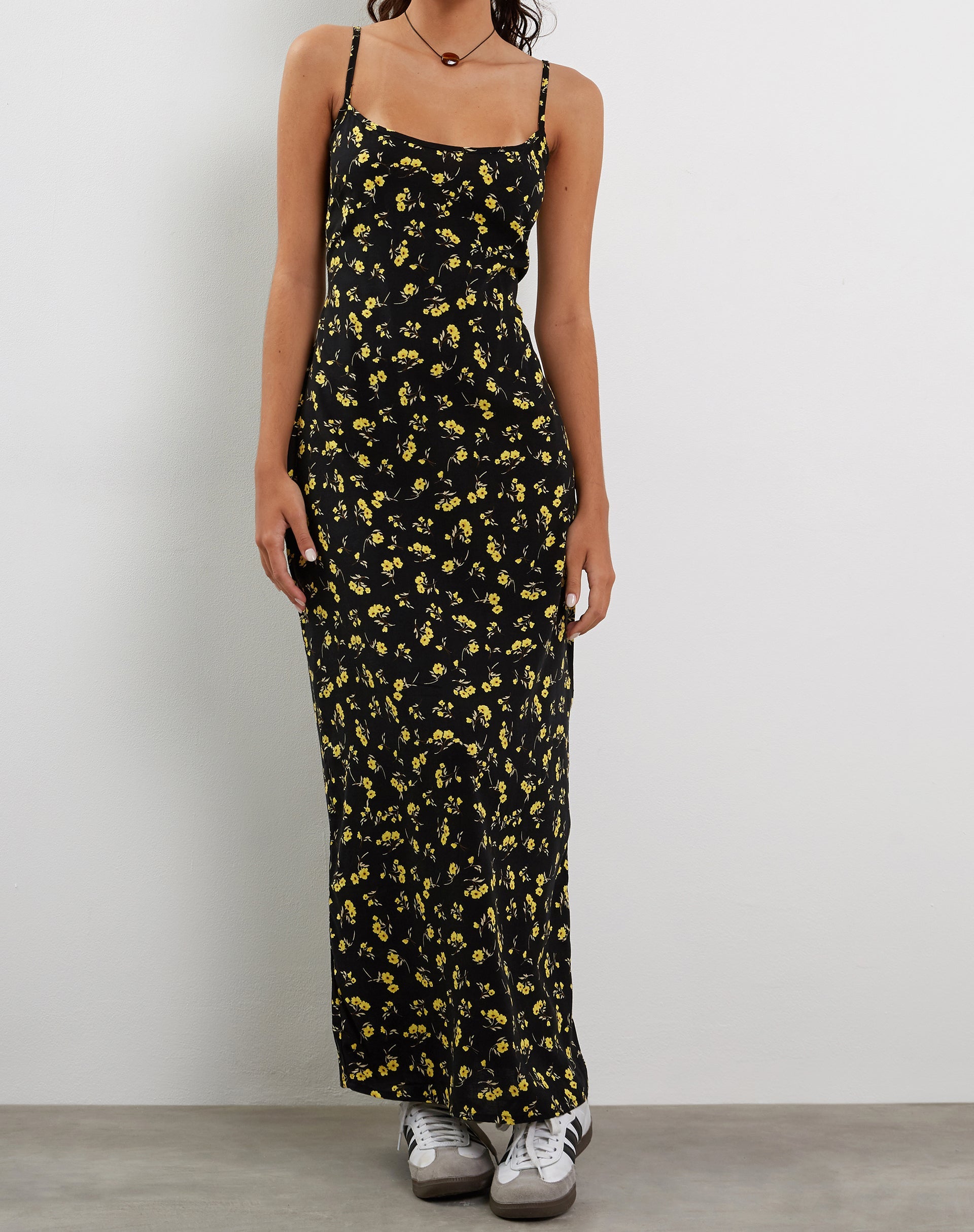 Immagine di Kafka Maxi Dress in Buttercup Nero e Giallo