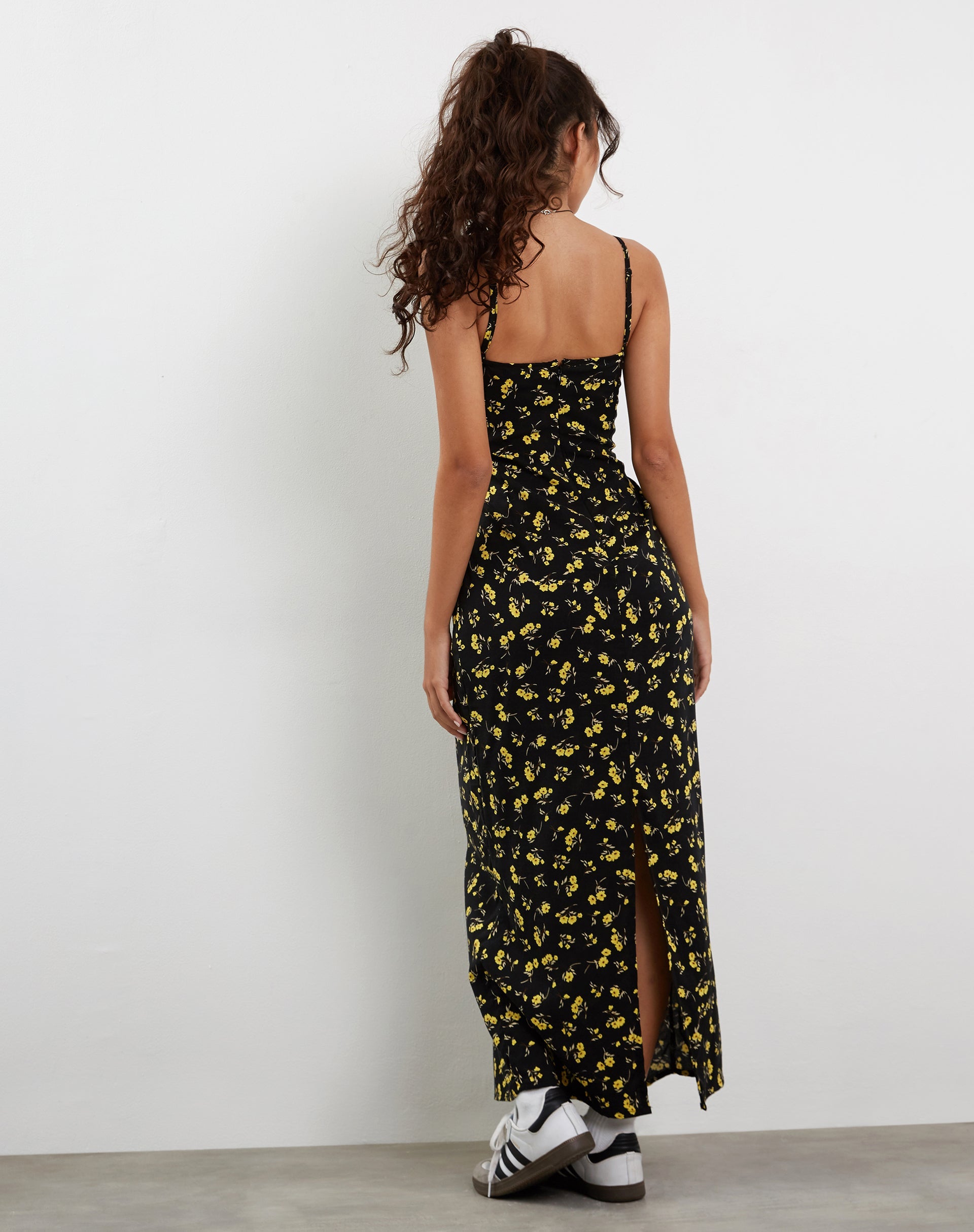 Immagine di Kafka Maxi Dress in Buttercup Nero e Giallo
