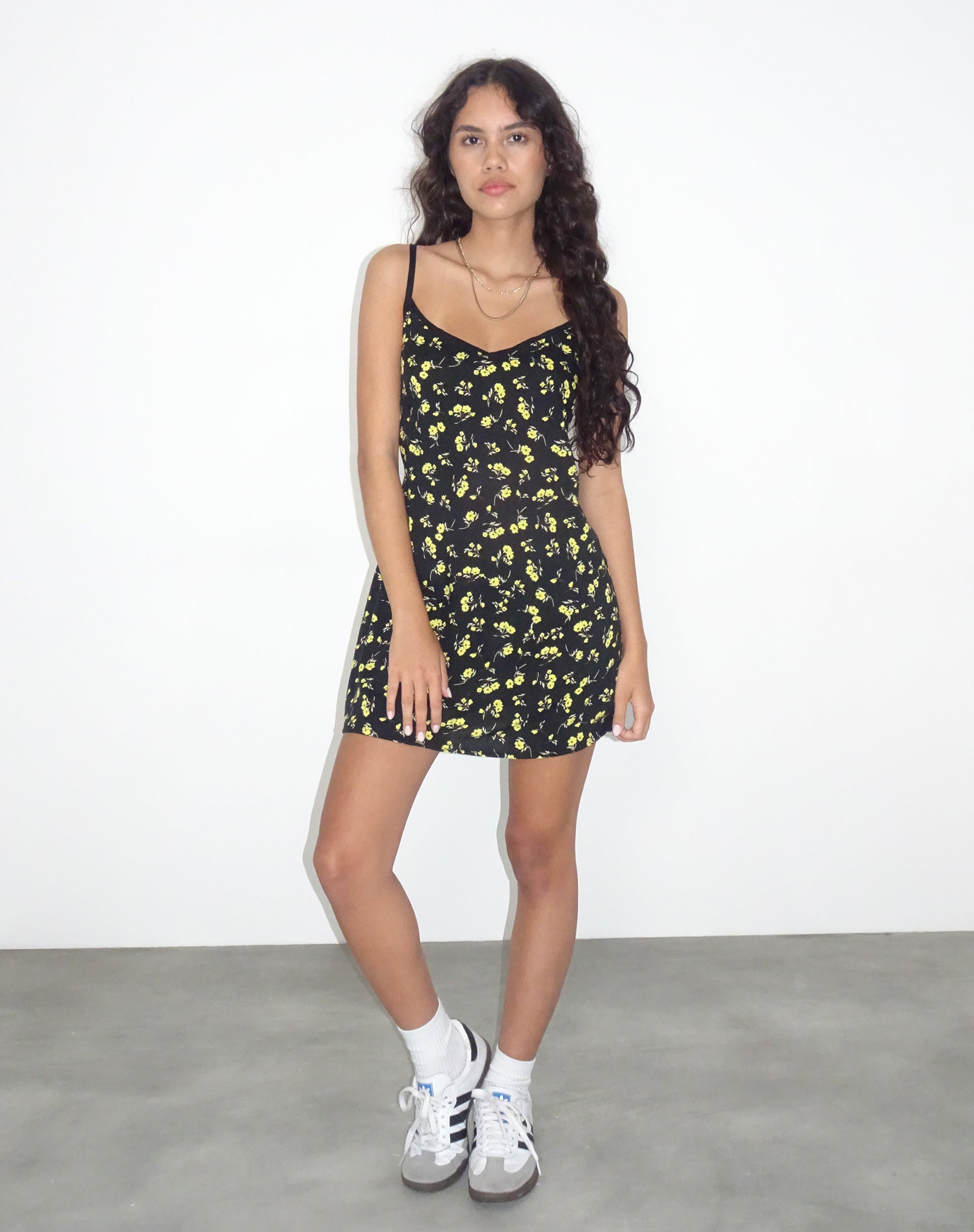 Immagine di Samiya Mini Dress in Buttercup Nero e Giallo