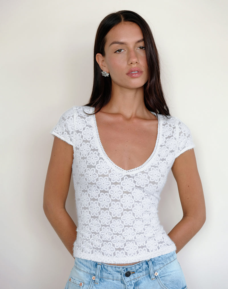 Top Sanjana in pizzo avorio