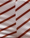 Striscia diagonale rosa