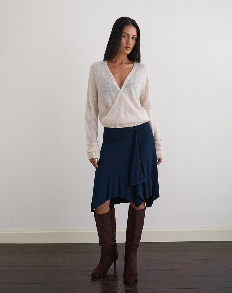 Immagine di Saroya Plunge Wrap Top in maglia ecrù