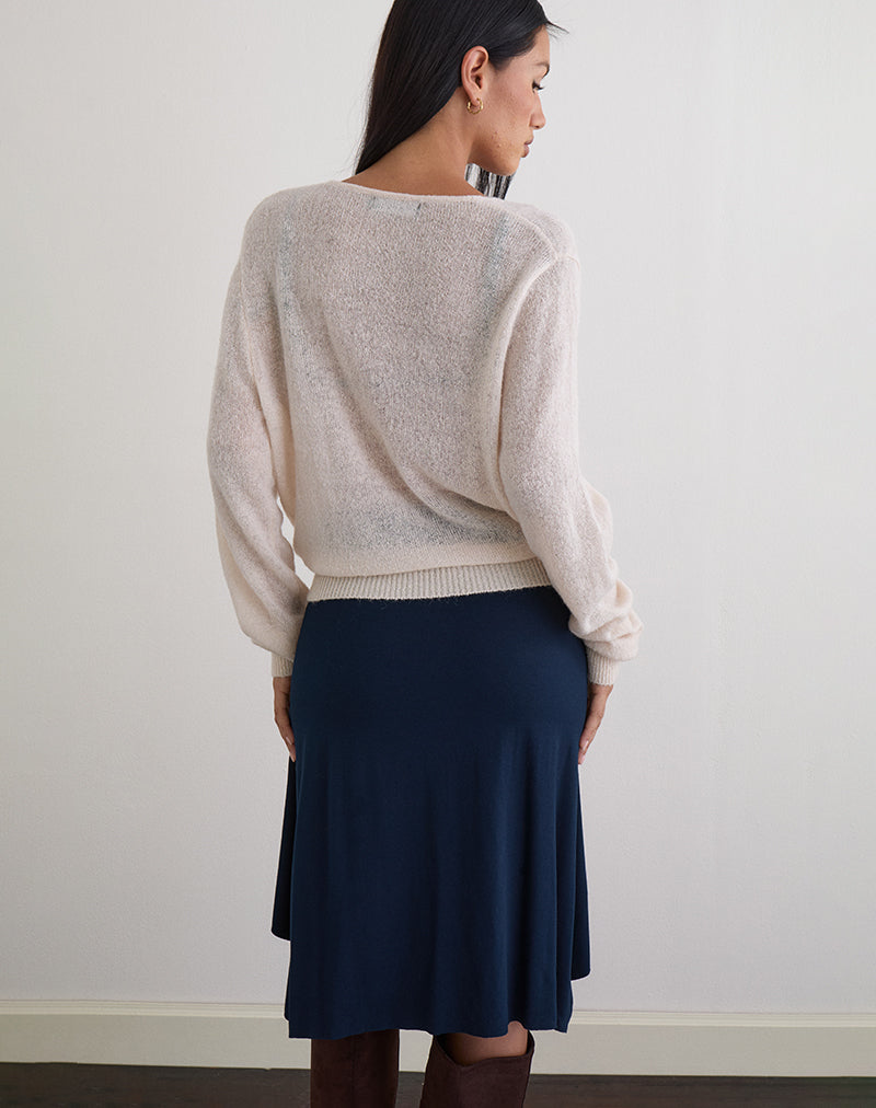 Immagine di Saroya Plunge Wrap Top in maglia ecrù