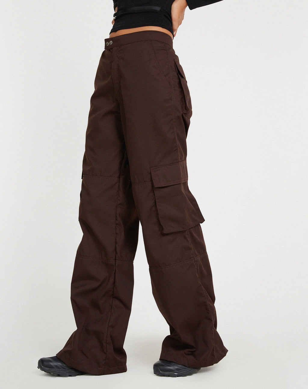 Pantaloni Saul Cargo in marrone scuro