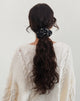 Immagine di Scrunchie in terra floreale nero