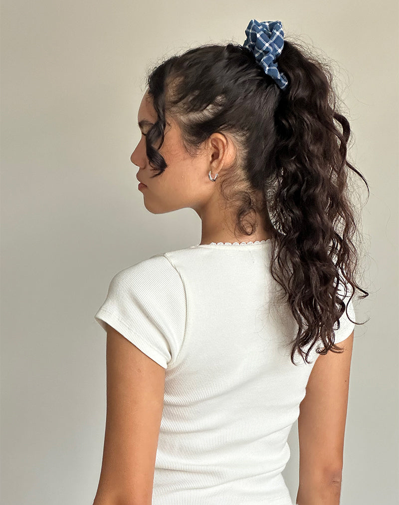Immagine di Scrunchie in tartan della Marina
