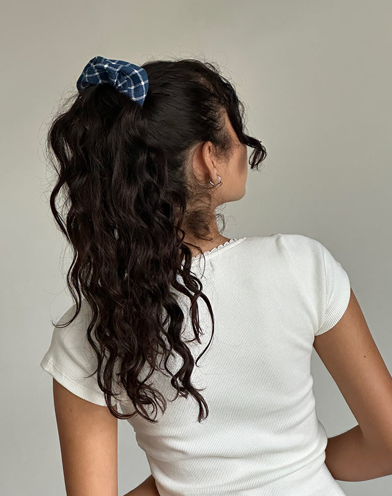 Immagine di Scrunchie in tartan della Marina