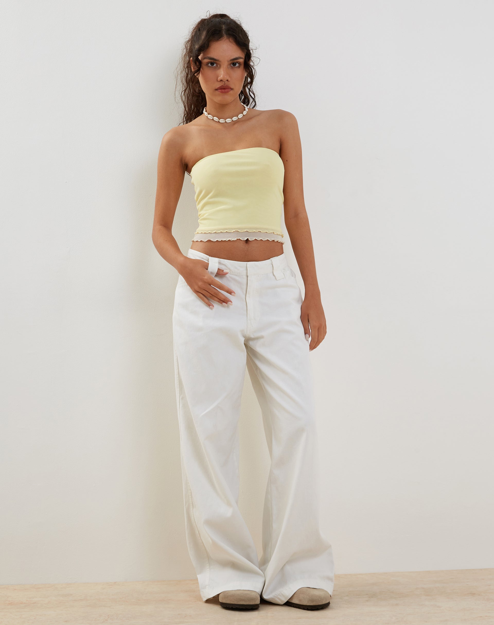 Immagine di Seka Bandeau Mesh Top in Lemon