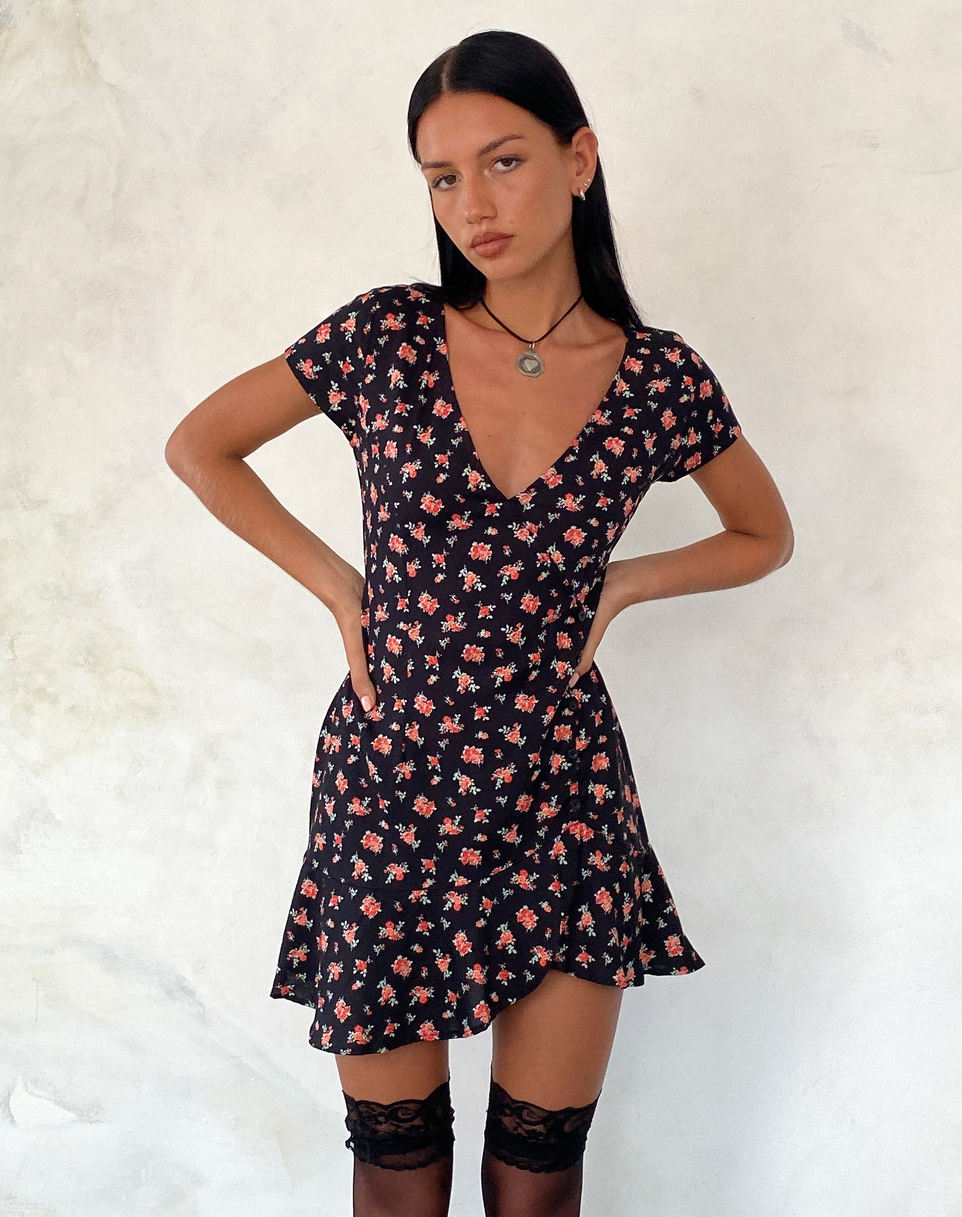 Immagine di Seleg Mini Dress in Flowing Rose Nero