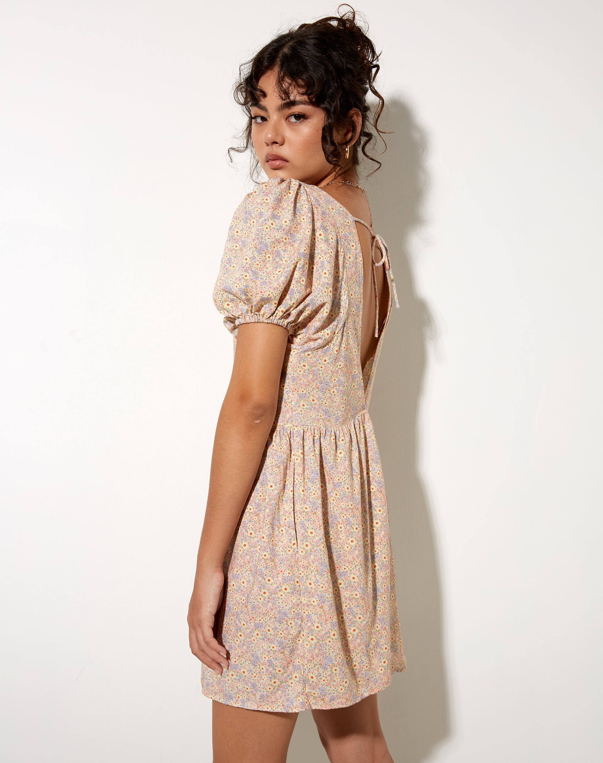 Immagine di Senza Dress in 70s Prairie Girl Floral