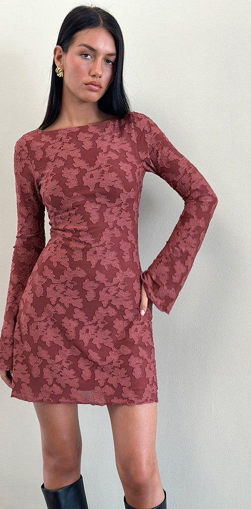 Immagine del vestito Sevila in maglia burnout marrone