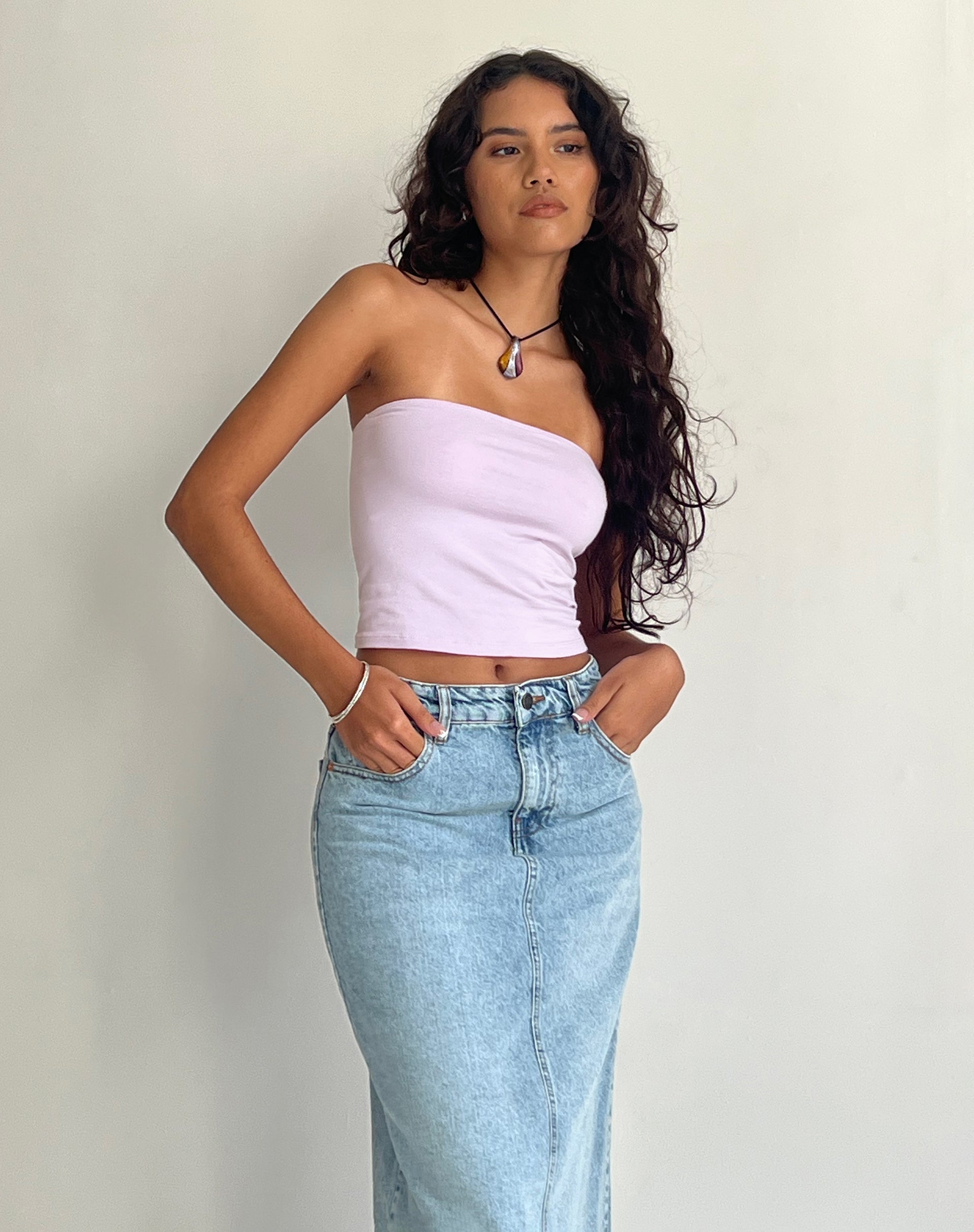 Immagine di Shae - Top a fascia in lilla tenue