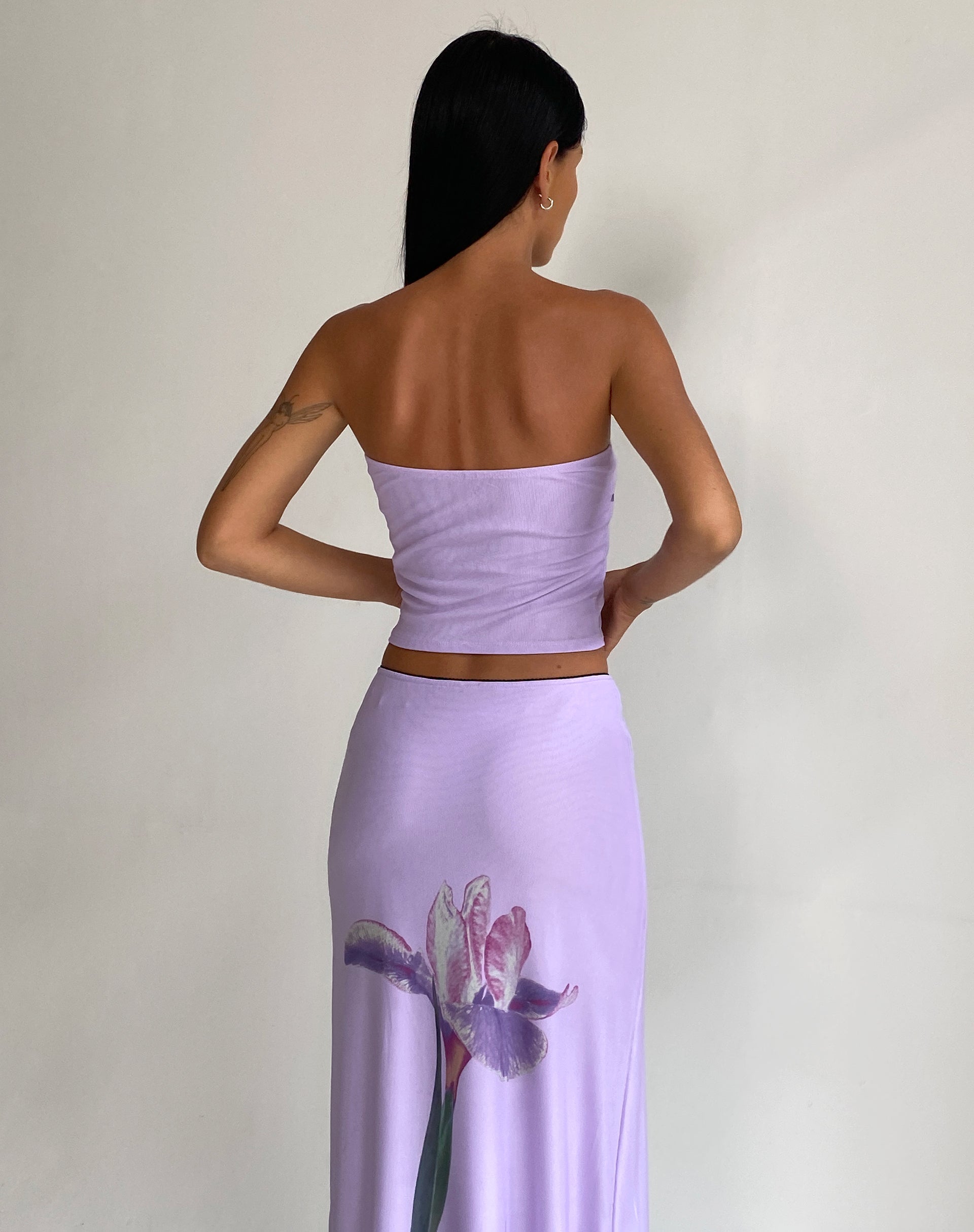 immagine di Shae Bandeau Top in Lilac Flower Placement
