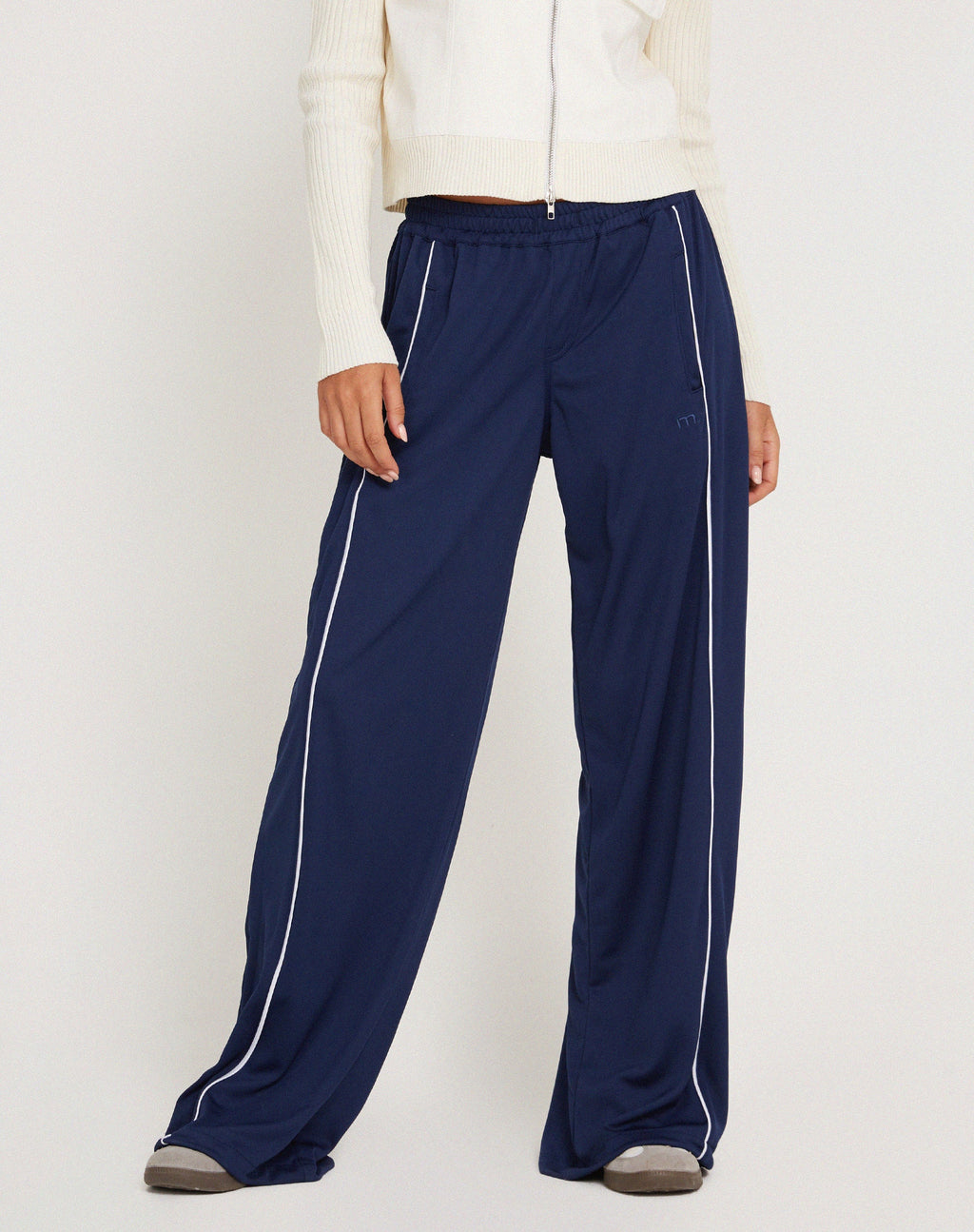 Shobi - Jogger a gamba larga in blu