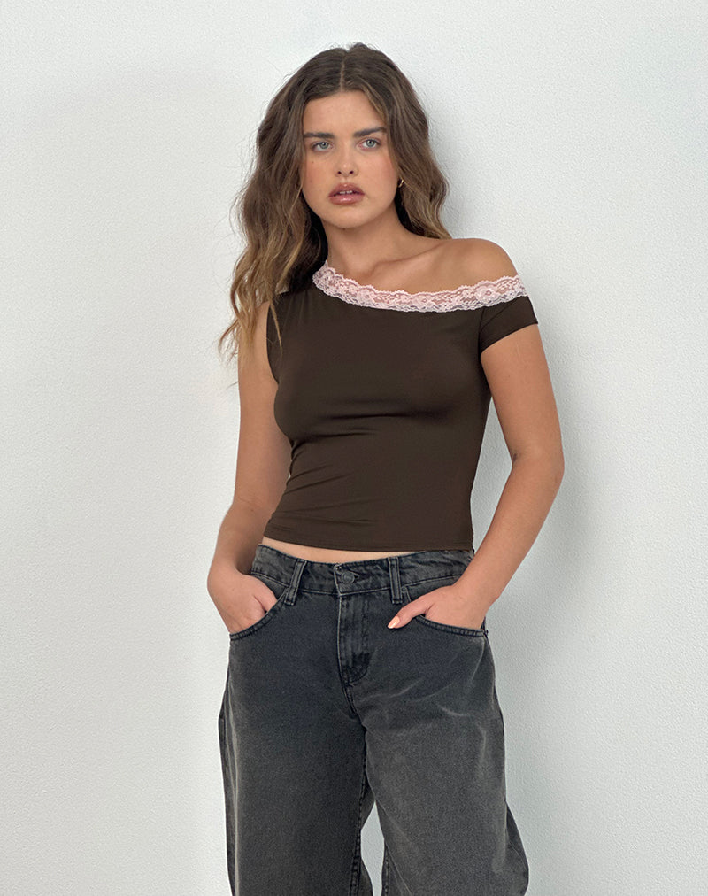 Soleh - Top monospalla in tessuto elastico marrone con pizzo rosa