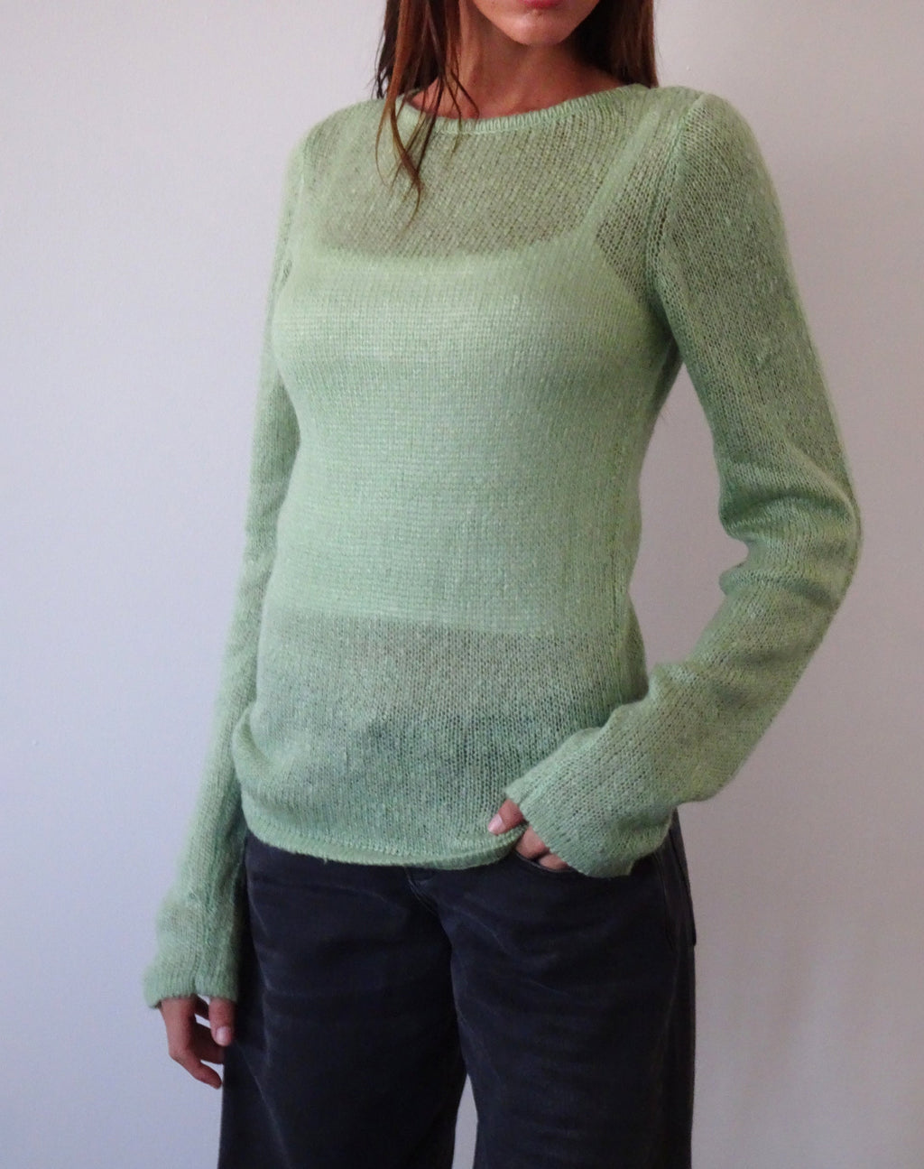 Sukana - Top a maniche lunghe in maglia trasparente verde chiaro