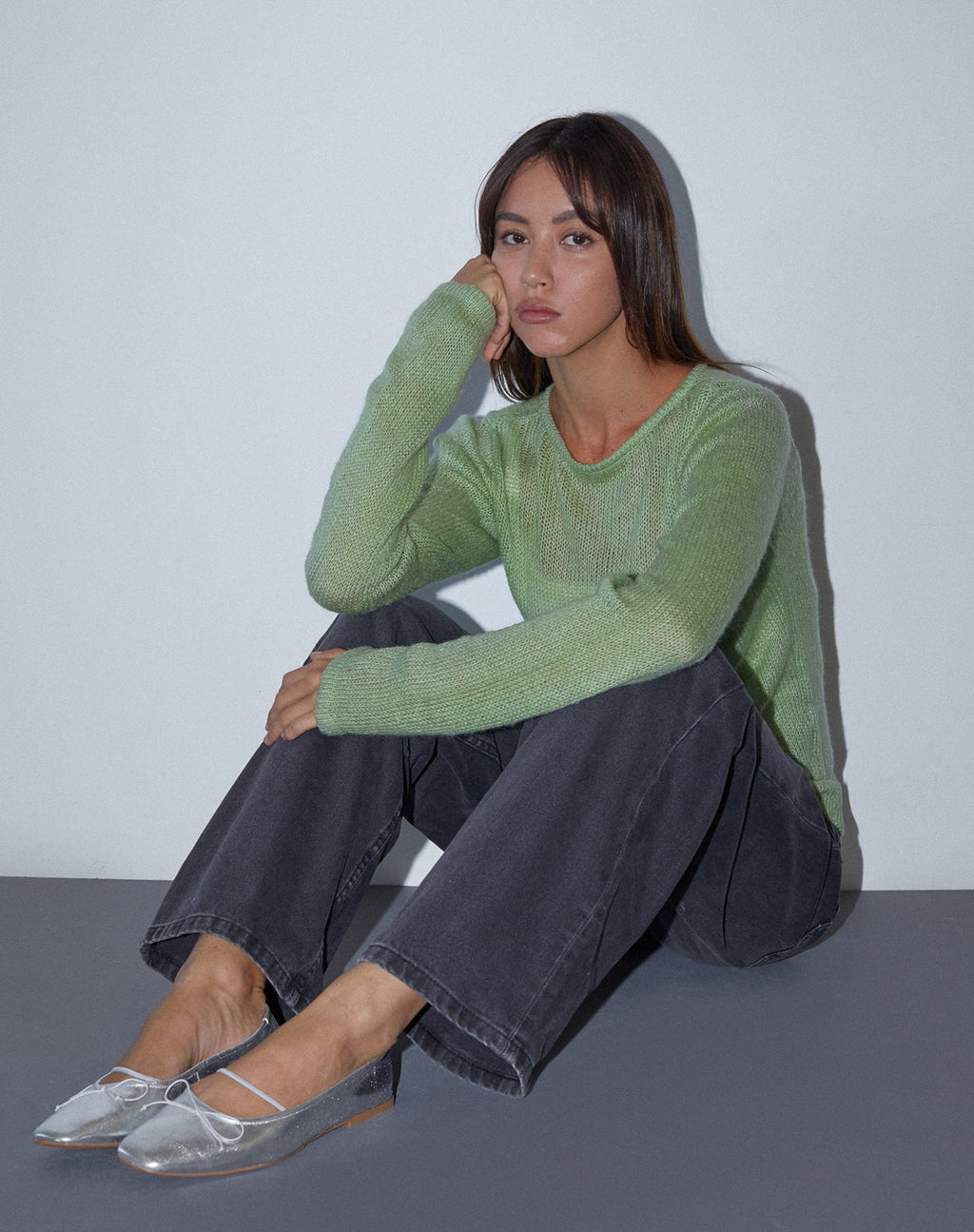Sukana - Top a maniche lunghe in maglia trasparente verde chiaro