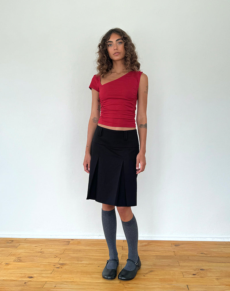 Immagine di Sunhee - Top con scollo a fessura in rosso adrenalinico