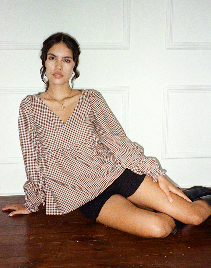 Immagine di Suzumi Wrap Blouse in Mini Gingham Brown