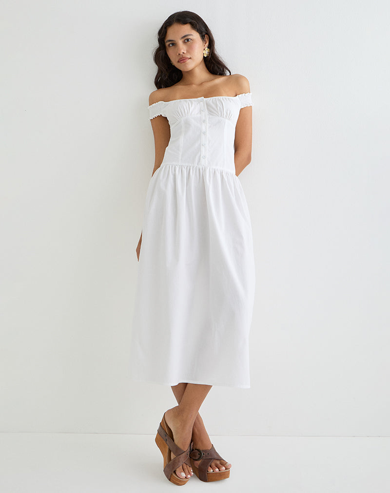 Immagine di Tamashi Off the Shoulder Maxi Dress in Bianco