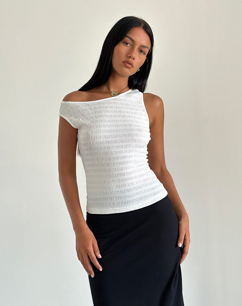 Top asimmetrico Tamia in bianco stropicciato