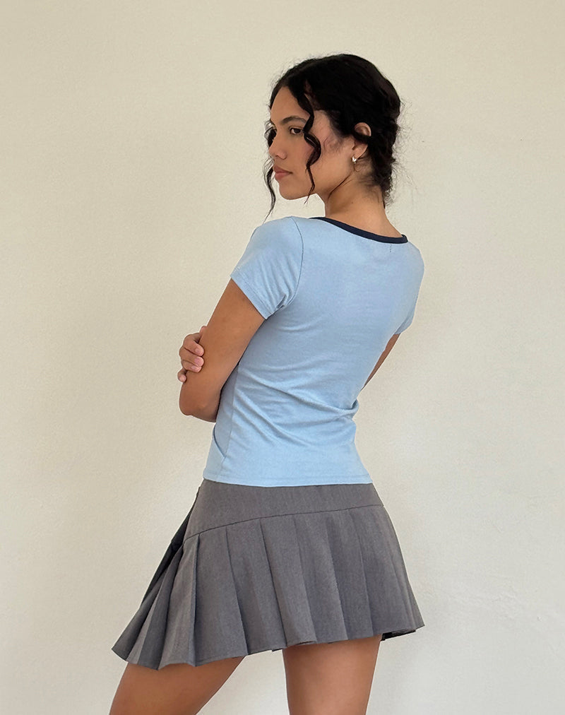 Immagine di Tasina Top in blu Nantucket con bordatura blu navy