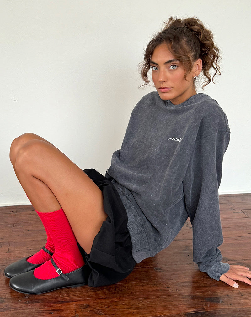 Maglia Tillie in lavaggio nero con ricamo 'MOTEL' in bianco sporco