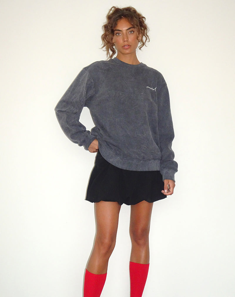 Maglia Tillie in lavaggio nero con ricamo 'MOTEL' in bianco sporco