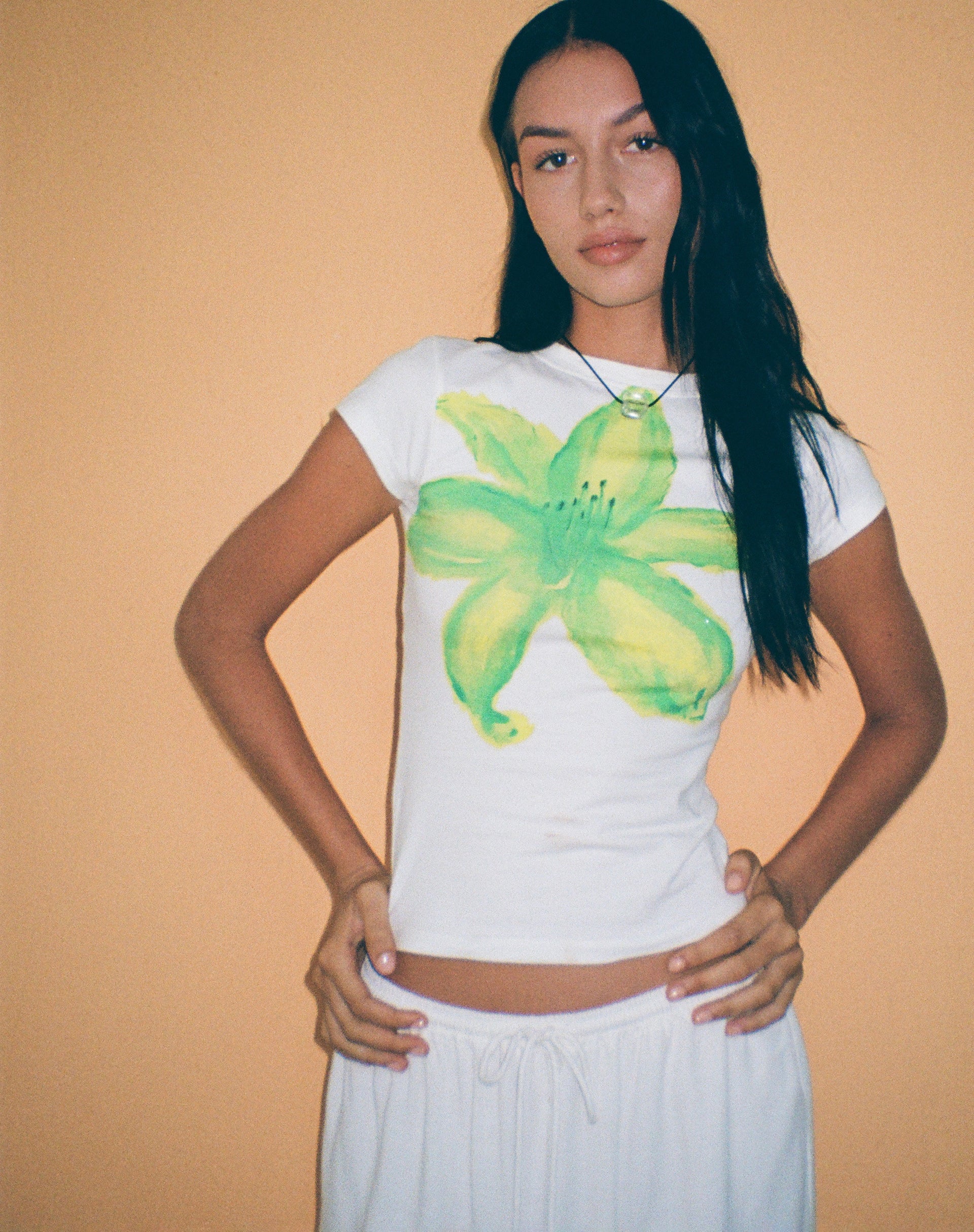 Immagine di Tiona - T-shirt stampata con fiori d'estate Lime