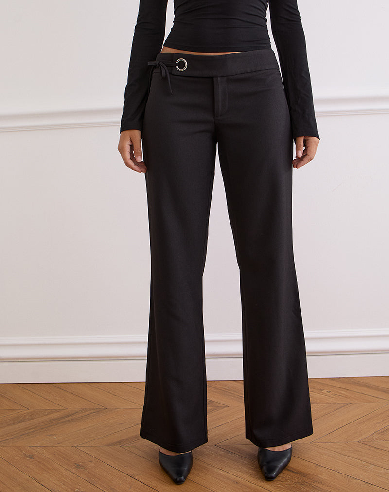 Immagine dei pantaloni sartoriali Tova Tie in nero
