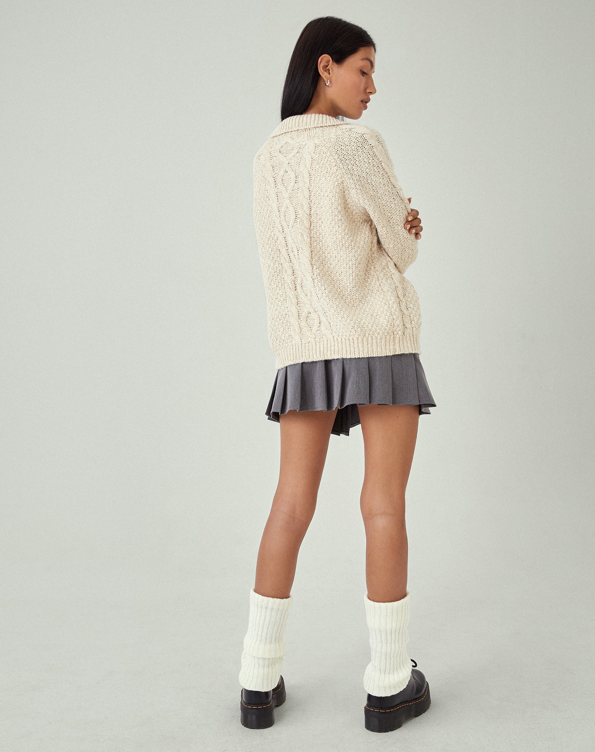 immagine di MOTEL X JACQUIE Triny Cardigan in maglia a cavi Oatmeal