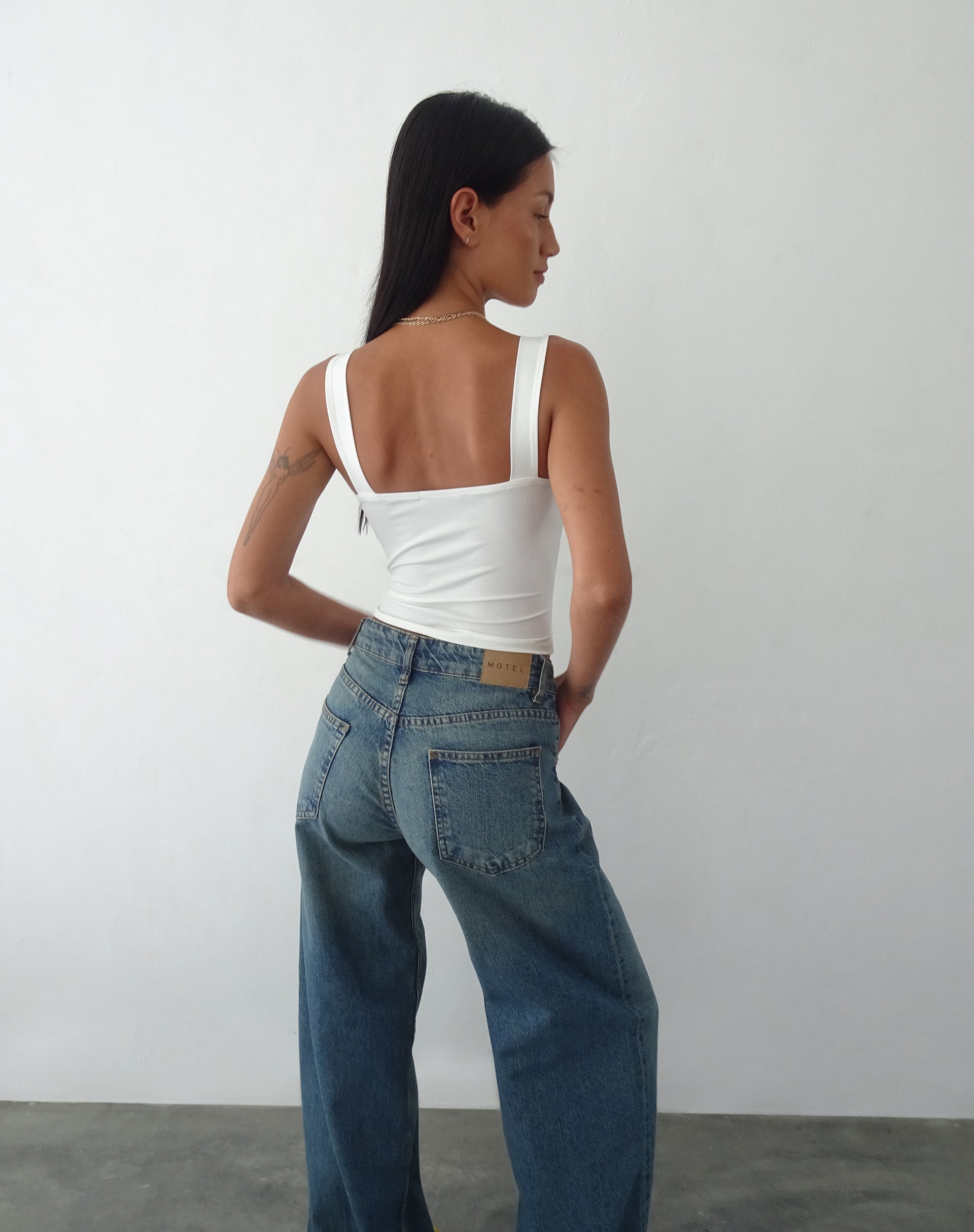 Immagine di Ulani Crop Top in avorio