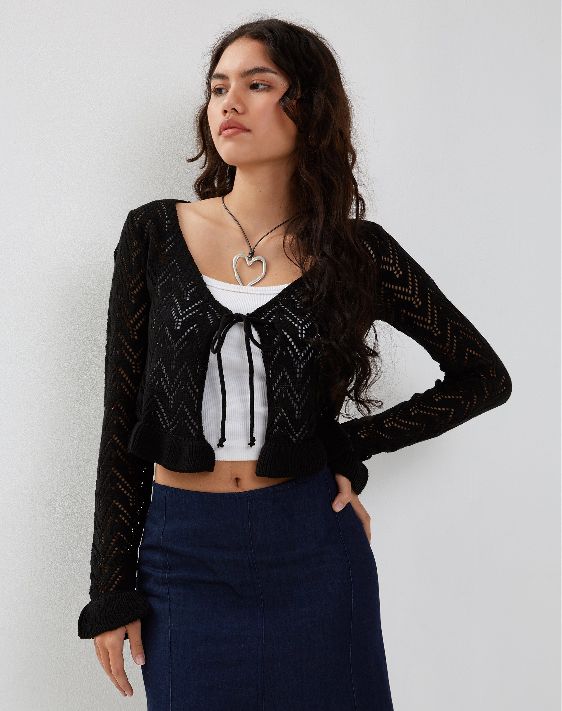 Immagine del cardigan Vella in maglia nera