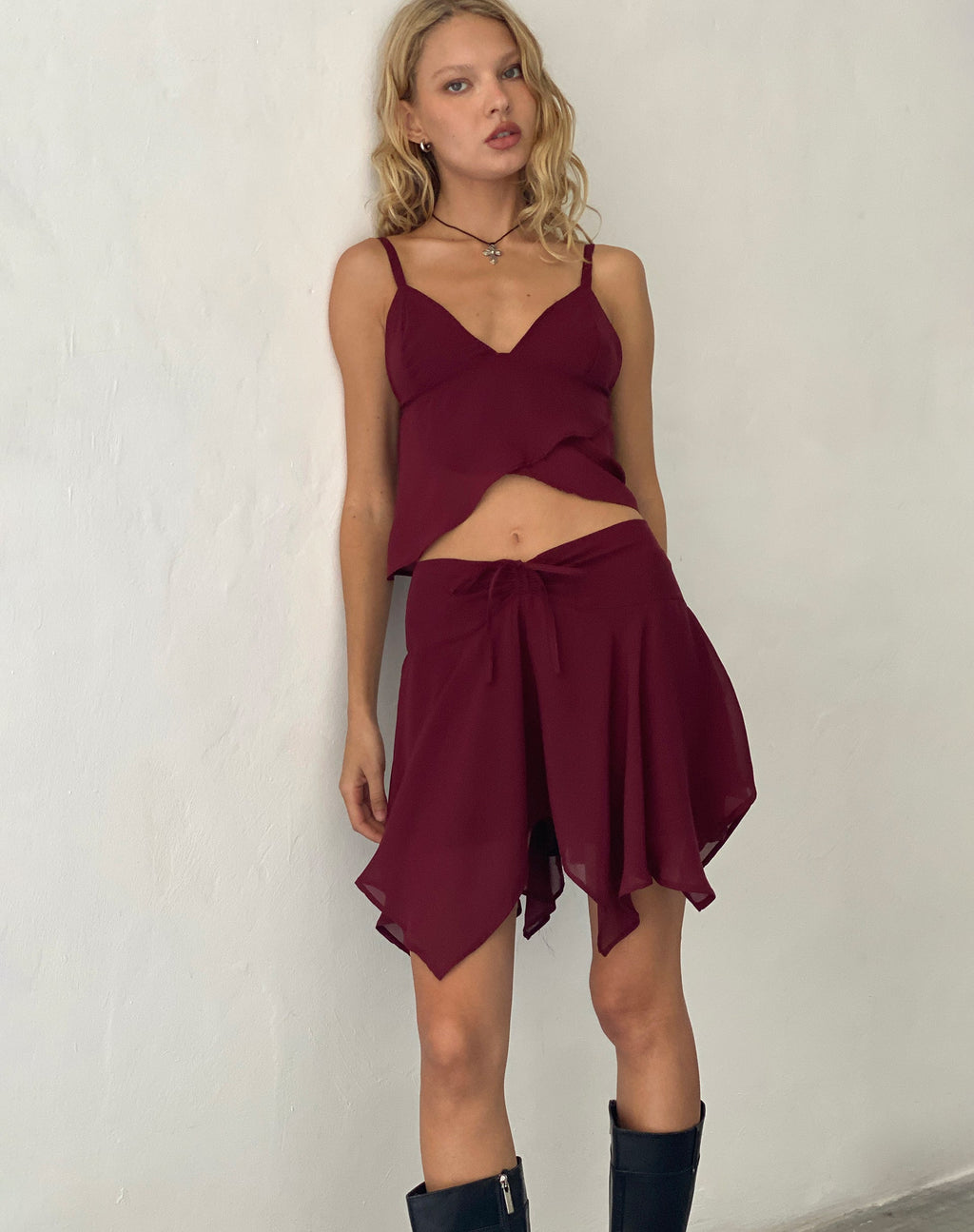 Minigonna Veny in chiffon color sangue di bue