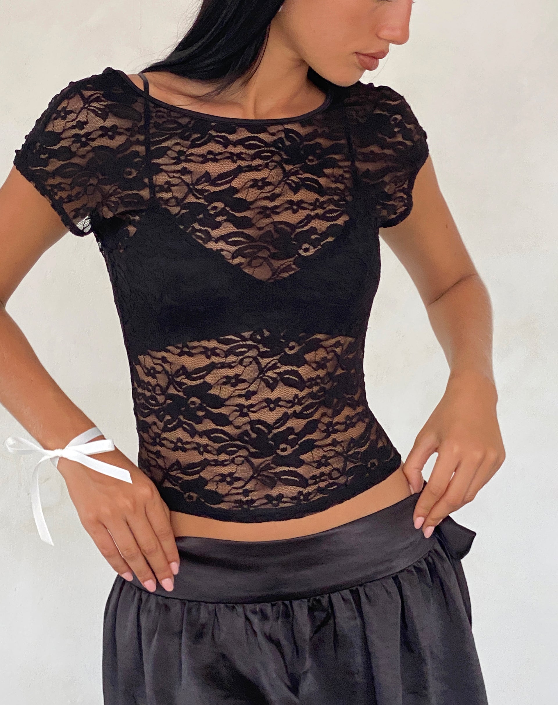 Immagine di Xiwang Top in pizzo nero